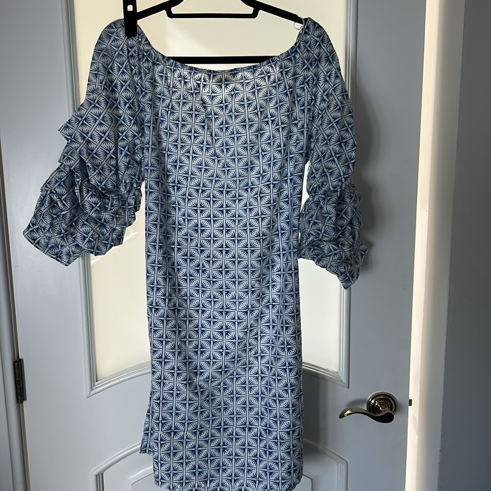 Roller Rabbit Blue and White Patterned Top - Picture 3 of 3